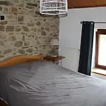 Aux Hetres Pourpres بيت للعطل *